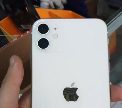 苹果手机屏幕碎了，在北京维修换屏幕多少钱-