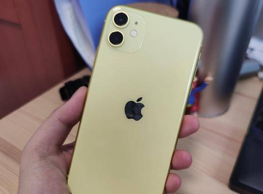 广州苹果指定维修服务网点共享。苹果自己换电池安全吗？苹果手机不如华为手机，你会选哪个？